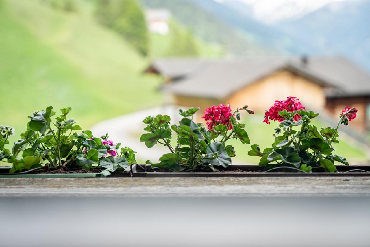 Apartmenthaus Gutwenger インナーヴィルグラーテン エクステリア 写真