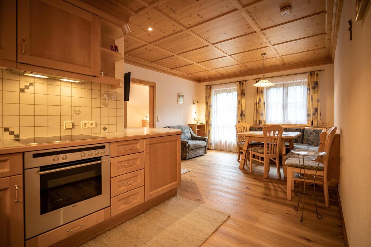 Apartmenthaus Gutwenger インナーヴィルグラーテン エクステリア 写真